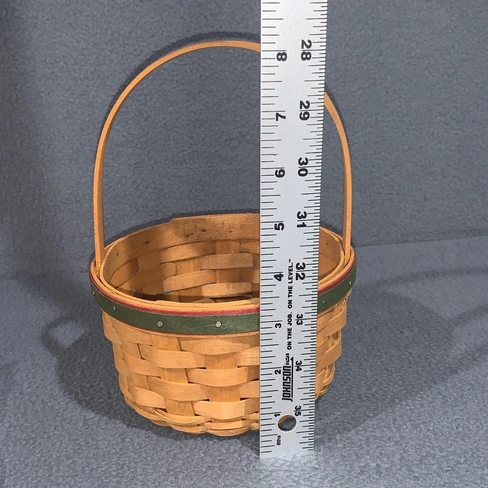 Vintage Longaberger Basket 2005 Holiday Helper Woven Dresden Ohio USA‎